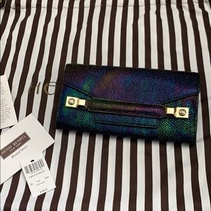 Henri Bendel wallet